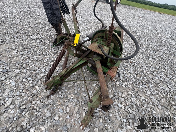 john-deere-38-image-12
