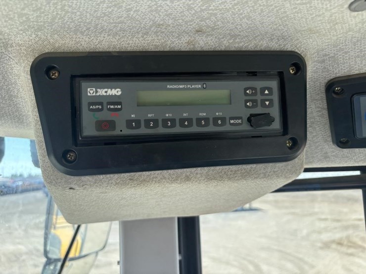 2022-xcmg-xc958u-image-50