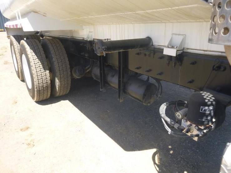 2011-kenworth-t400-image-22