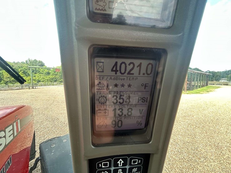 2012-case-ih-magnum-315-image-63