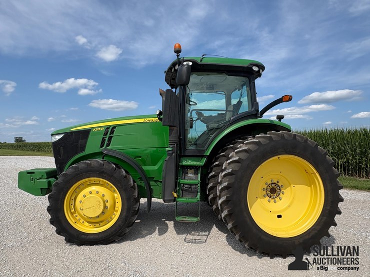 2012-john-deere-7215r-image-8