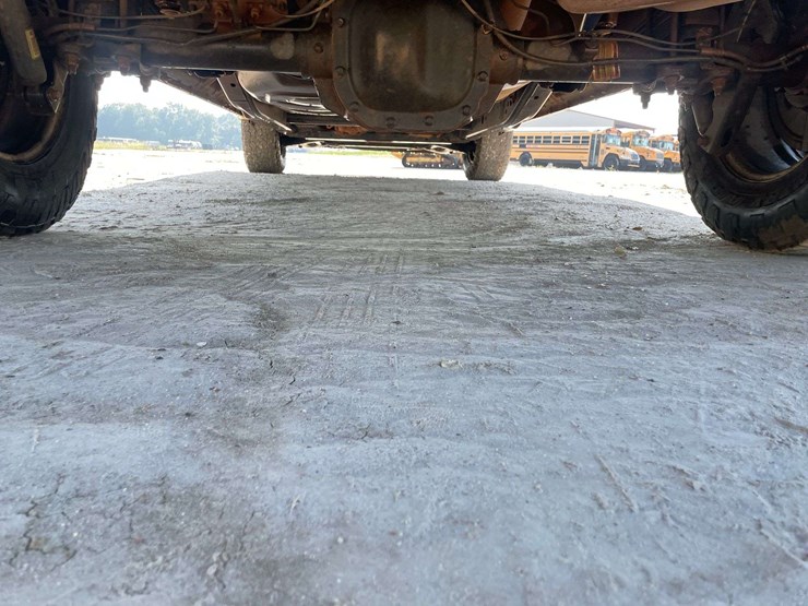 2018-ford-f150-xl-image-24