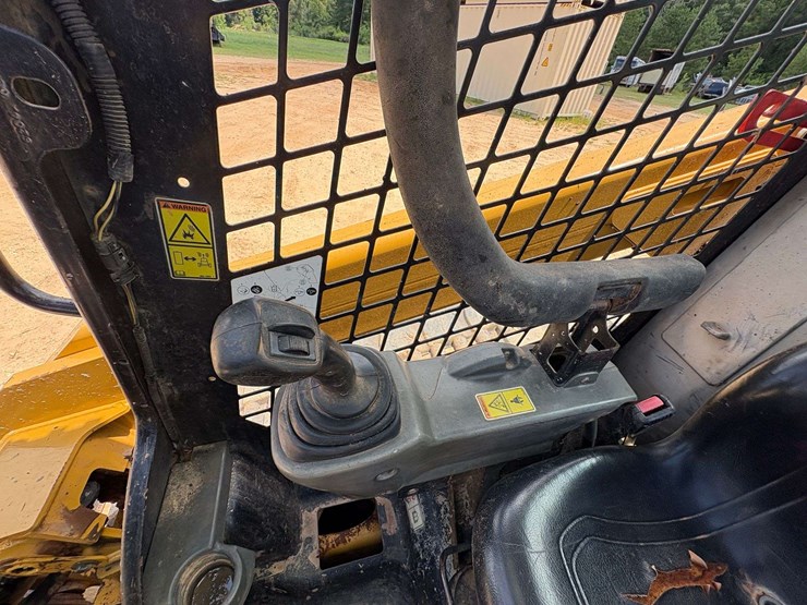 2019-caterpillar-299d2-image-11