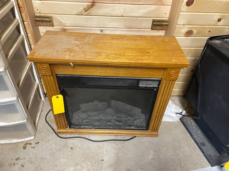 #10176-•-twin-star-electric-fireplace-image-1