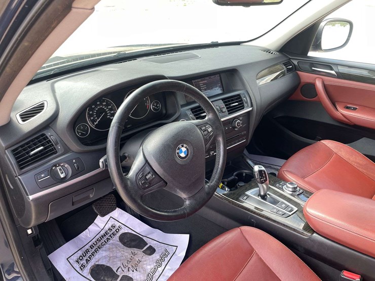 2011-bmw-x3-image-11