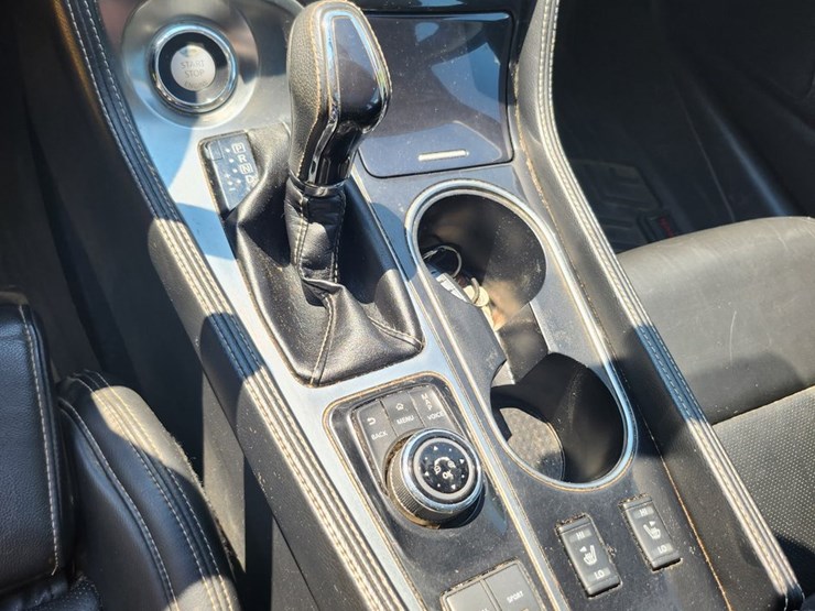 #2809-•-2016-nissan-maxima-sl-(has-wi-title)-image-14