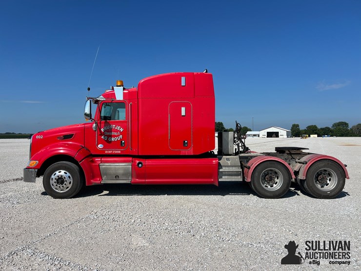 2012-peterbilt-386-image-8