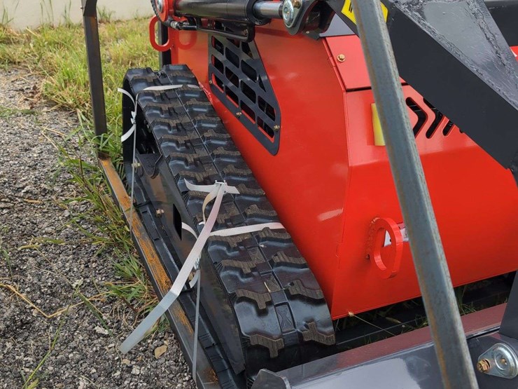 zjg-mini-skid-steer-loader-zj-380-(red)---15hp-image-2