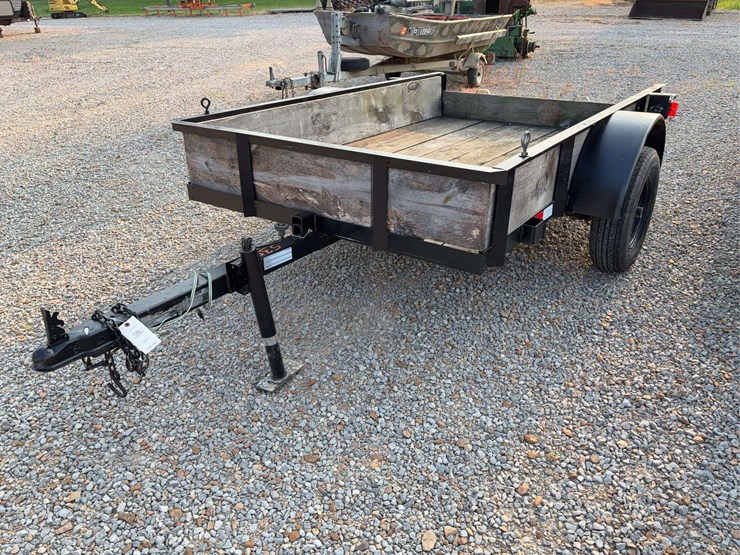 2019-btm-tilt-trailer,-5'-x-8'-image-1