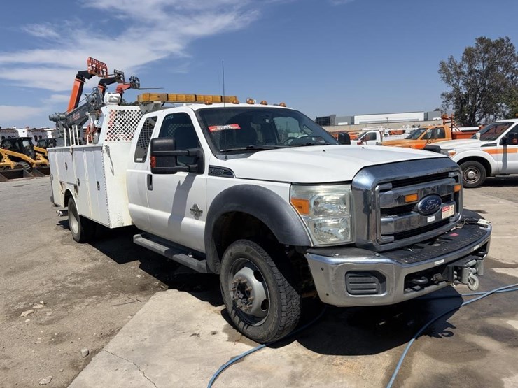 2015-ford-f450-image-2