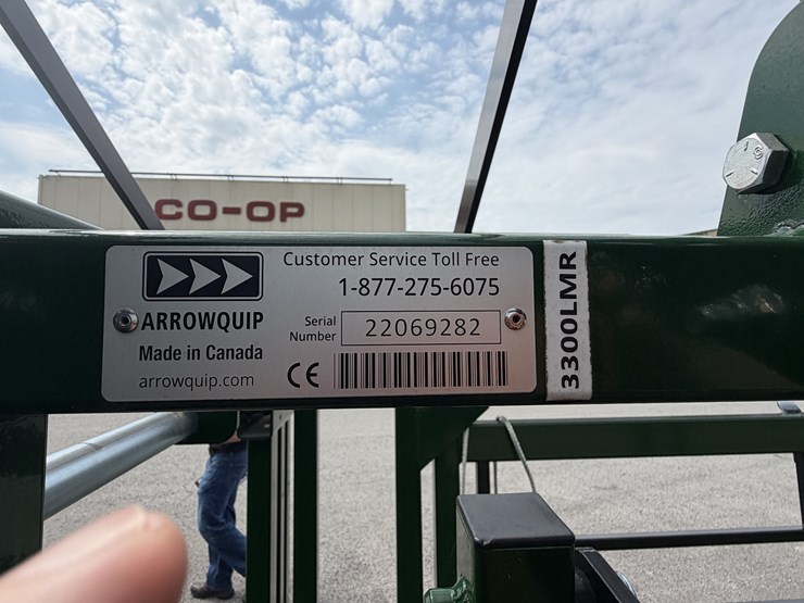 new/unused-arrowquip-easylock-33-series-chute-image-5