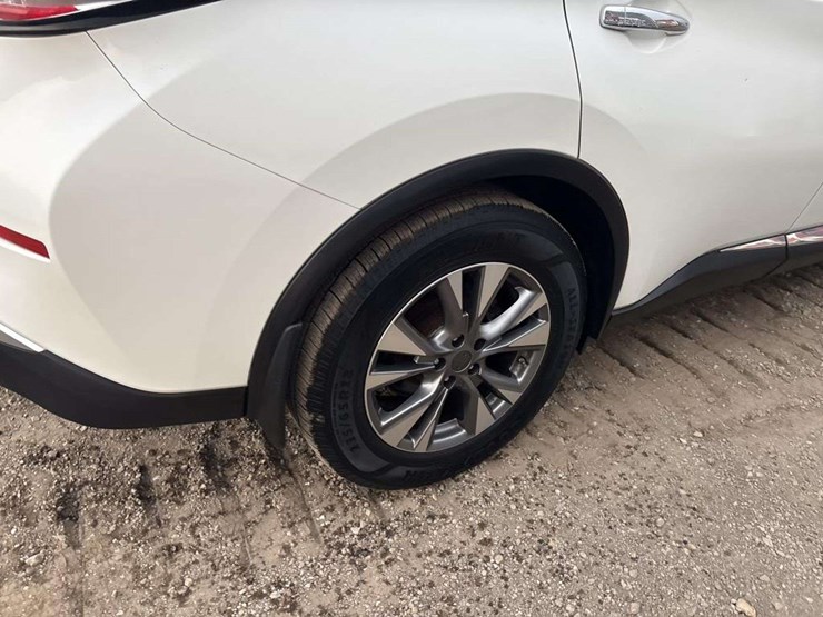 2017-nissan-murano-sl-image-8