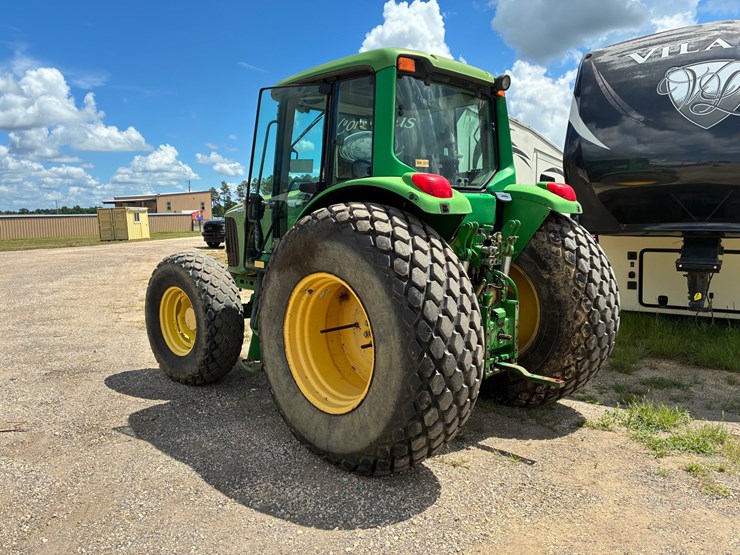 john-deere-6220-image-4