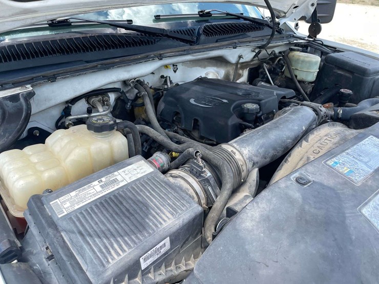 2002-gmc-sierra-2500-image-8