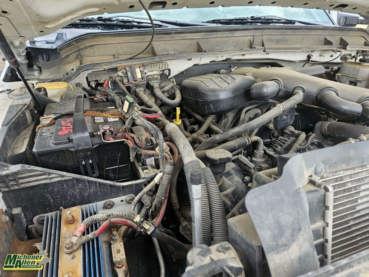 2015-ford-f550-image-29
