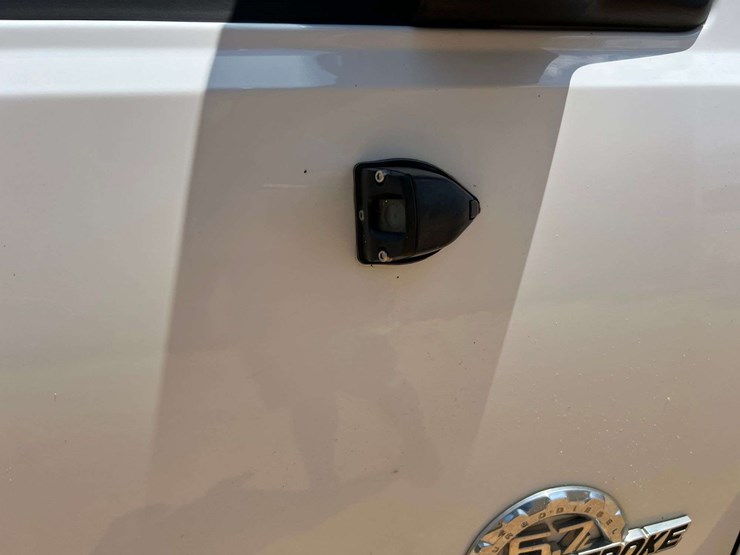 2015-ford-f550-image-21