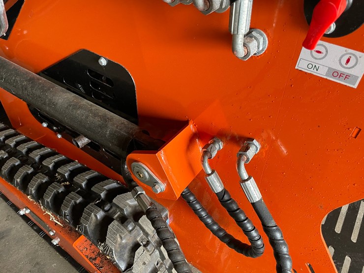 #9727-•-future-mini-skid-steer-loader-image-33
