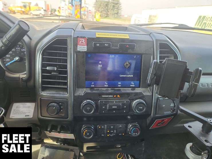 2020-ford-f550-image-12