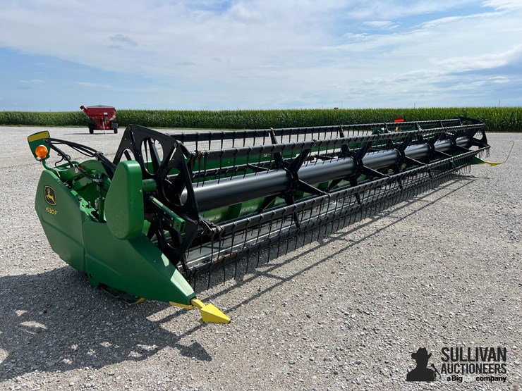 2010-john-deere-630f-image-3