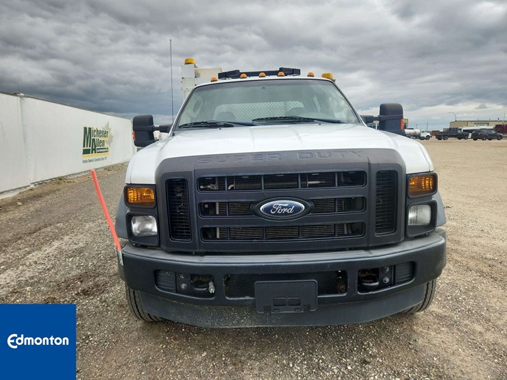 2008-ford-f450-image-9