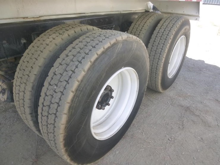 2011-kenworth-t400-image-35