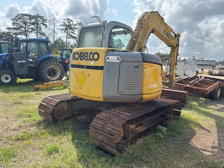 2007-kobelco-sk70sr-image-3