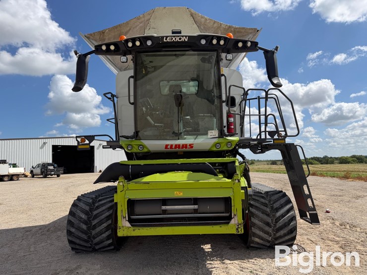 2023-claas-lexion-8700tt-image-2