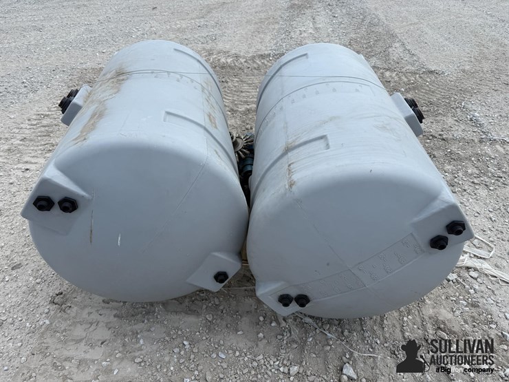 kinze-150-gal-liquid-fertilizer-tanks-image-4