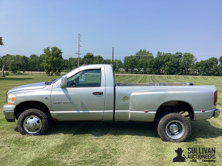 2006-dodge-ram-3500-image-8