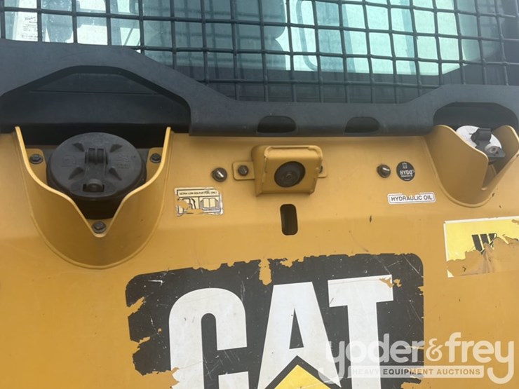 2017-caterpillar-d5k2-xl-image-28