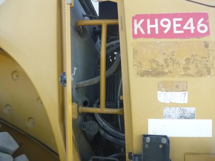 2008-caterpillar-962h-image-21