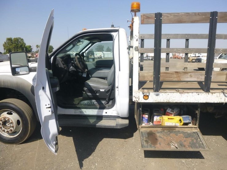 2012-ford-f550-image-7