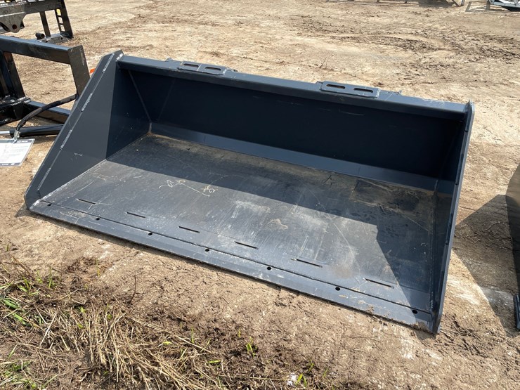 #9804-•-wolverine-66"-bucket-attachment-image-1