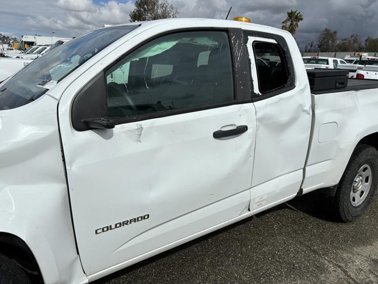 2016-chevrolet-colorado-image-6