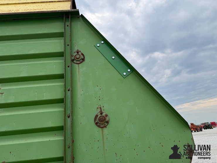 john-deere-716-image-15