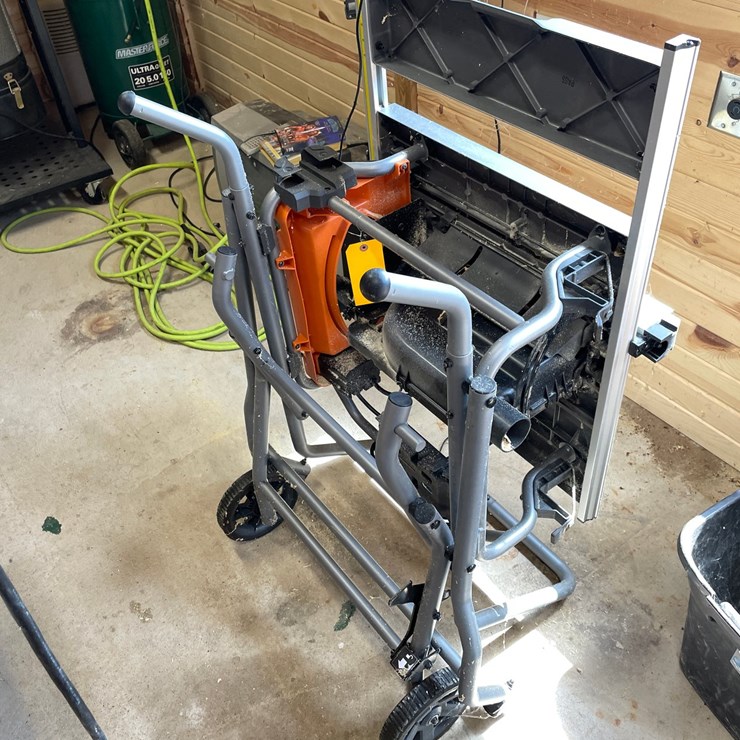 #10116 • Rigid Table Saw on Rolling Stand