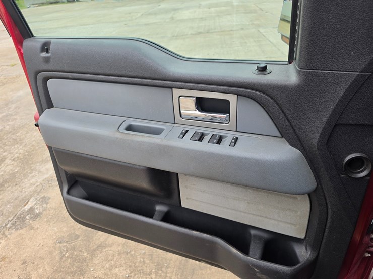 2011-ford-f150-image-42