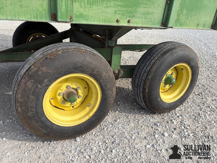 john-deere-716-image-14