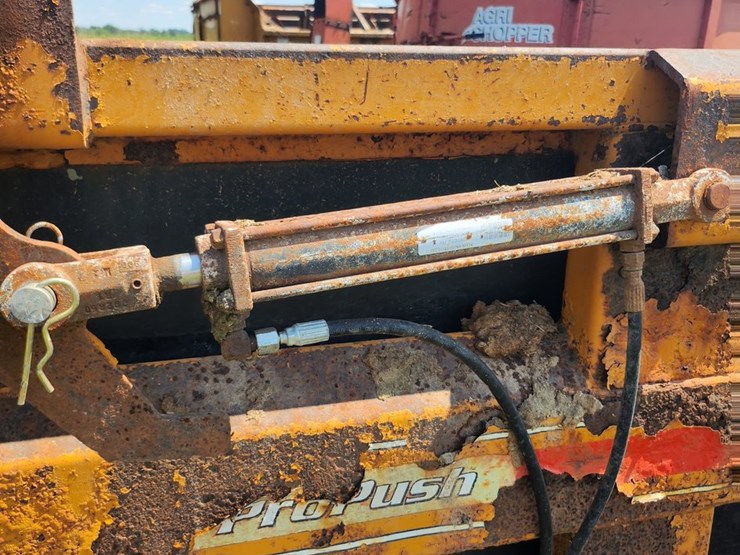 kuhn-knight-2044-image-10