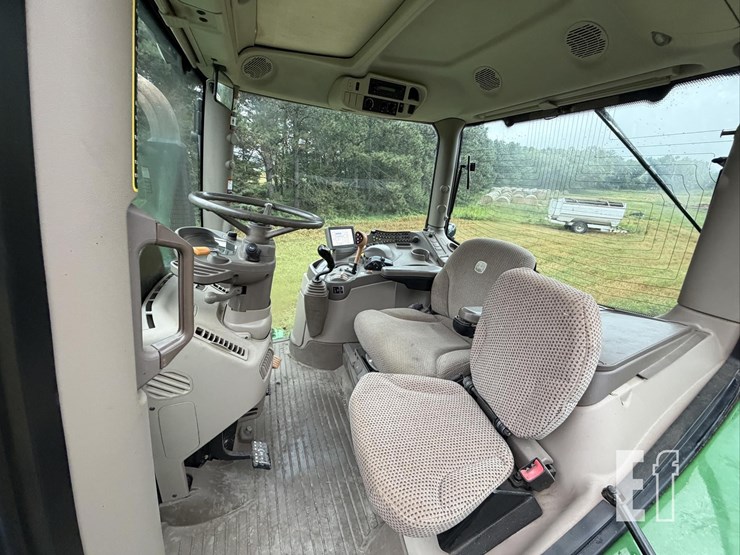 2014-john-deere-6190r-image-27