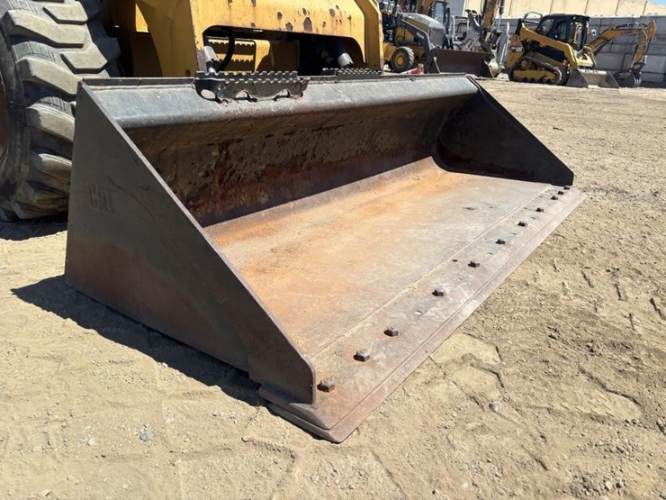 2019-caterpillar-272d2-image-11