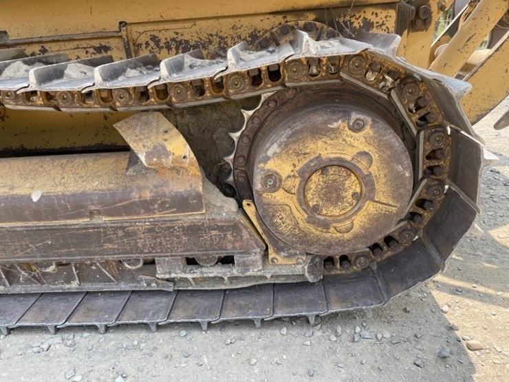 2002-caterpillar-d4g-image-14