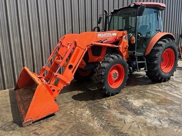 2015-kubota-m5-111d-image-1