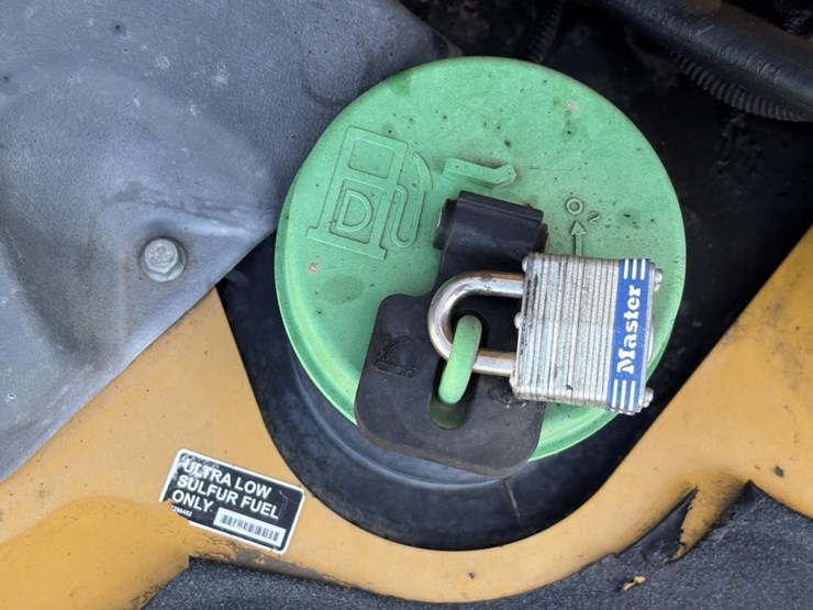 2020-john-deere-2020-image-56