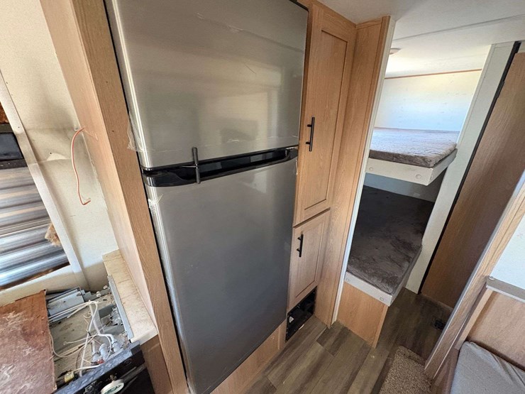 2022-forrest-river-"primetime-avenger-le"-bumper-pull-travel-trailer-image-19
