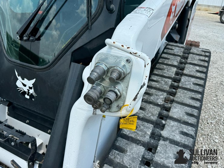 2023-bobcat-t86-image-11