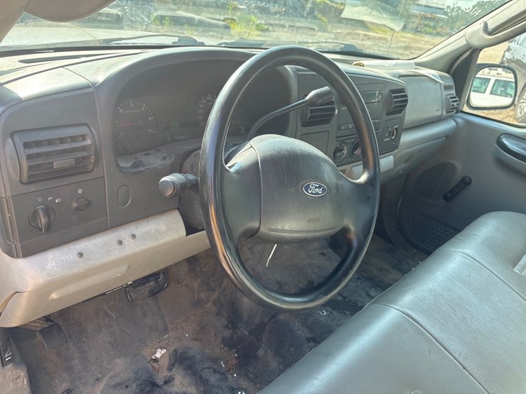 2005-ford-f250-image-9