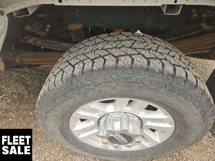 2018-ford-f350-image-12