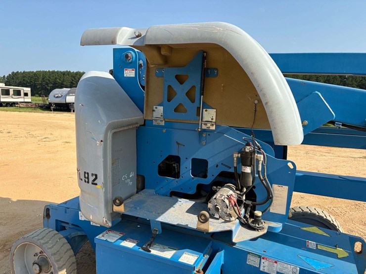 2012-genie-z40/23n-image-32