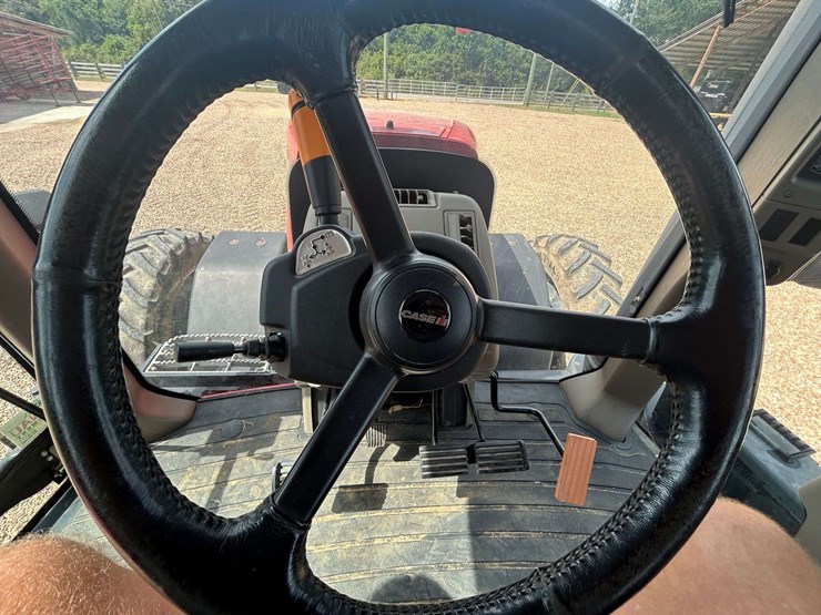 2012-case-ih-magnum-315-image-55